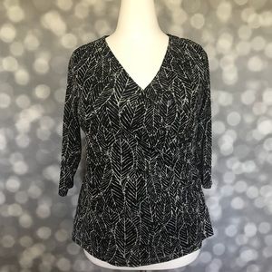 Coldwater Creek Black and White leaf print Top 2X